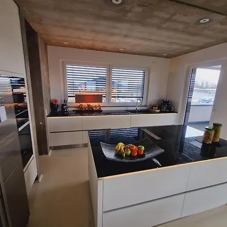 Apartment Exklusives Design-penthouse Mc1 *